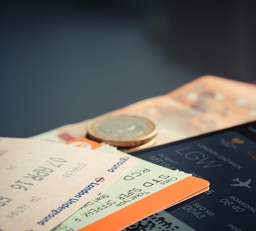 크리스마스 여행, 이날은 피해서 비행기 표 사자!