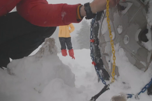 워싱턴주 교통국, “겨울 운전 대비 반드시 이렇게”...산간지역엔 첫 눈