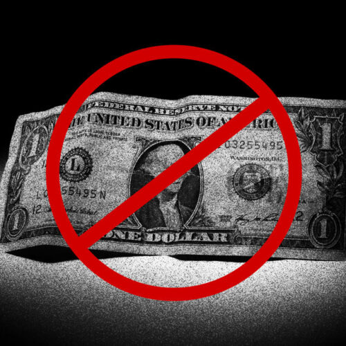 미국인들 인플레이션 때문에 은퇴를 위한 저축을 줄이거나 중단