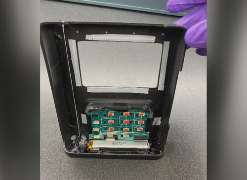 “긁는 순간 정보 빼 가” 월마트서 신용카드 복제 장치 여럿 발각