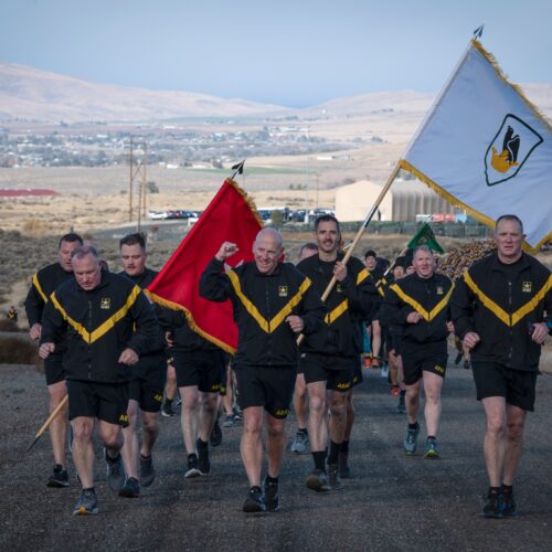 지난 토요일, 야키마에 육군 방위군 3,000여 명 소집
