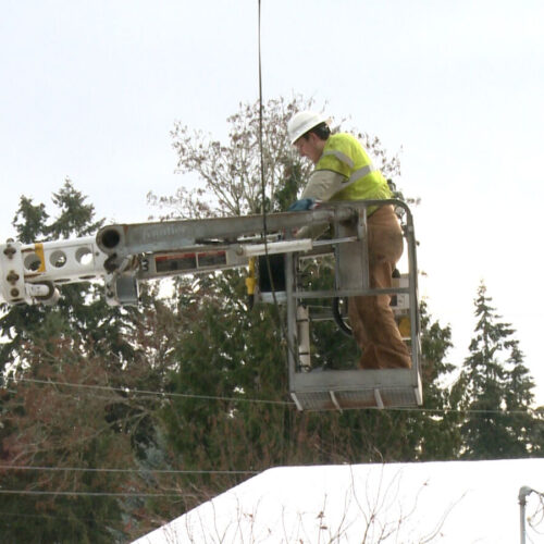 눈보라 이후 일부 스노호미쉬 카운티 주민들, 여전히 정전 상태