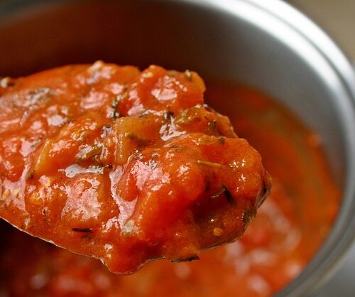 그거 먹고 입 벌리지 마세요! 입 냄새 유발하는 음식 10가지!