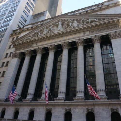 미국 주식, FOMC 발표 앞두고 매수 매도 공방 치열