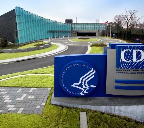 중국발 코로나 유입 경계하는 미국, 비행기 승객 배설물도 뒤진다