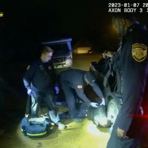 경찰 집단 구타로 숨진 흑인 잔혹영상 공개