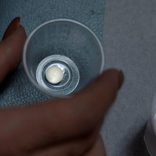 미국 최초 낙태약 불법화. 어기면 최장 6개월형 또는 9천달러 벌금