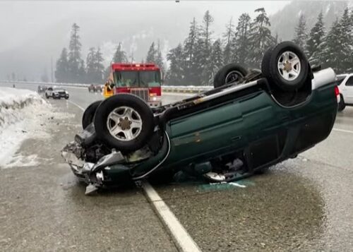 올림픽·캐스케이드 '눈 폭탄' 이중 경보 발령...주택가엔 정전 경보