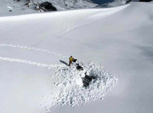 헬레나 산에 많은 지진 발생해