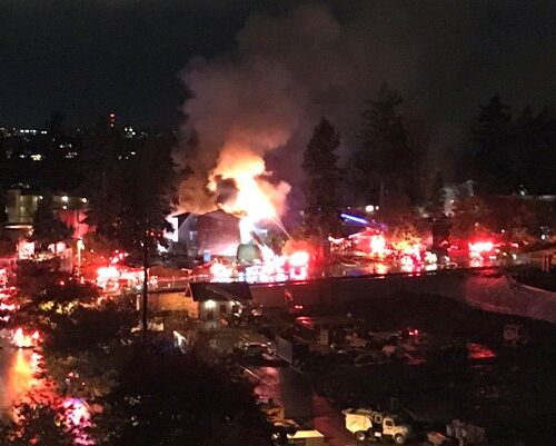 (속보) 다운타운 벨뷰 콘도에서 화재, 4명 부상..