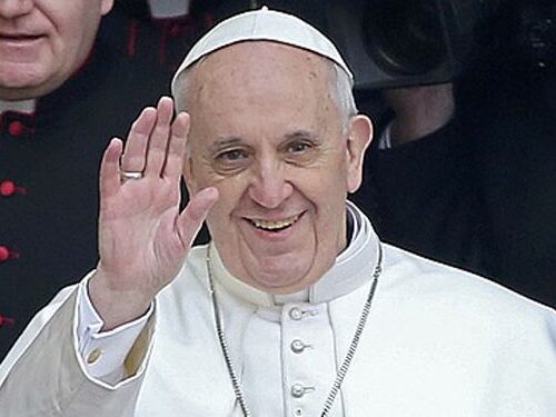 교황 프란치스코, '가난하고 억압받은 자들을 위해 손에 흙묻히는 교회 지향'