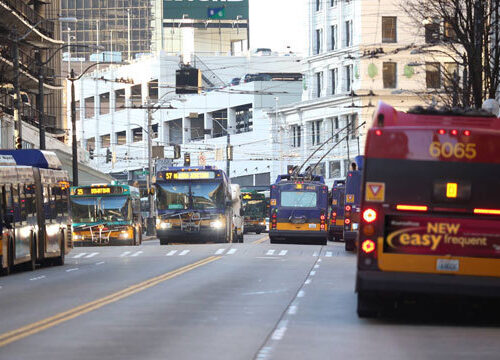 메트로 이용객들 앞으로 트렌짓 비용 지불 용이해져..
