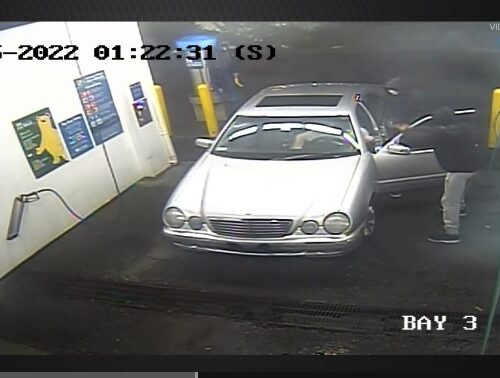 브라운베어 세차장에서 차량 절도범들 차주에 총 쏴 ‘실명’…경찰 ”공개수사 요청”