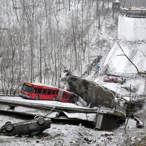 바이든 대통령 팬실베니아 방문 불과 몇 시간 전 피츠버그 다리 붕괴