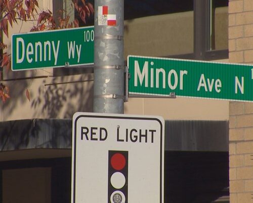 시애틀 데니 웨이 폐쇄로 인한 교통 체증 알고 대비하자.