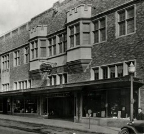 워싱턴대학 서점, 이번주 토요일 '115세' 맞아