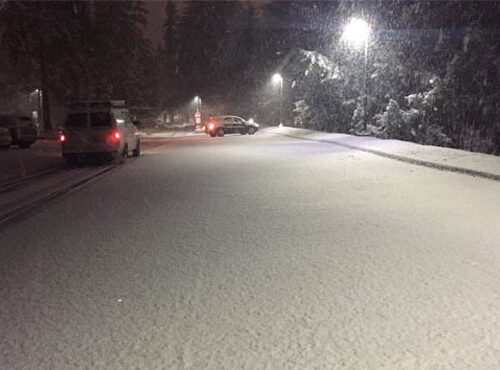 오늘 밤 5번 고속도로에 눈 내릴 수도